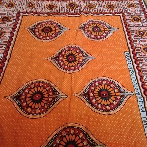 Traditional African fabric - Picture 2 of 4